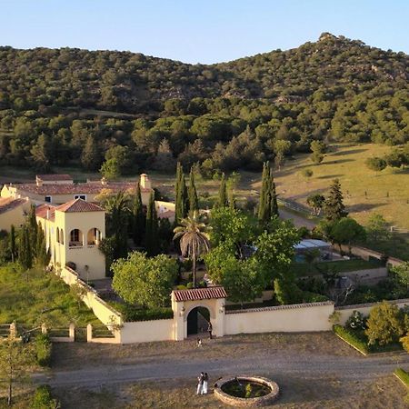 Finca La Alcolehuela En Parque Natural De Despenaperros Санта Елена Екстериор снимка